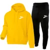 2022 Mäns Tracksuit Brand Logo 2 Piece Set Jogging Suit Mäns Mode Kläder StreetWear Kläder Sweat Passar Running Clothes