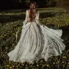 Bohemian Stylish Full Lace Country Wedding Suknie z długimi rękawami Sexy V szyja Backless Boho Bridal Sukienki linii zamiatanie pociągu rustykalne narzeczone de Mariee