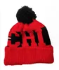 フィールドポンビーニーの新しいバスケットボールサイドラインプレミアム刺繍冬ソフトビーニーチームカフ帽子冬の編み帽子2354334