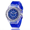 Armbanduhren Verkauf Mode Förderung Genf LED Licht Männer Quarzuhr Damen Frauen Silikon Armbanduhr Relogio Feminino RelojesWristwatch