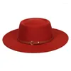 Berets dames wol fedora hoeden voor vrouwen mannen rode hoed luxe mode panama bump cap met bruine riem groothandel 2022berets baretsberets