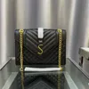 Luxuriöse Designer-Schultertasche von LouLou aus schwarzem Leder, Silber, Gold, schwarzer Hardware-Umschlag, Kalbsleder 26588