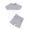 2022 Vestiti estivi per bambini Set di due pezzi Manica corta Rosa Bianco Patchwork Top Corto Abbigliamento casual Set taglia 66738090100110c9449574