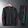 Mens Tracksuits Designer Set g broderi tröjor Hommes jogger kostar pollover hoodies och byxor två bitar kläder unisex idrottsdräkt höft