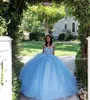 2022 Sky Blue Simple Sexy Lace Quinceanera prom jurken Sweetheart Garned Handgemaakte bloemen Tule avondfeest Zoet 16 jurk B0714