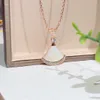 Kqvp Pendant Colliers Forme de ventilateur Diva Long Diamond Collier Dames Classic Designer For Women Jewelry Super Quality