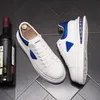 İngiliz Tarzı Gelinlik Ayakkabı Moda Tasarımcısı Yuvarlak Ayak Düşük Üst Erkekler Vulkanize Sneakers Bahar Sonbahar Dantel-up Hava Yastık Trainer Sürüş Yürüyüş Loafer'lar E223