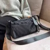 Фабрика онлайн-экспорта Дизайнерские сумки Tote New Messenger Women's 2022 Универсальная ткань с защитой от брызг на одно плечо