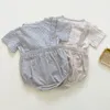 T-shirt a maniche corte scozzese in cotone per neonati estivi per neonati e tute + tuta Set di abbigliamento nati in stile coreano 220507
