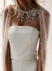 Veste de fête Femmes 300cm Long Long Crystal Pearls Mariage de mariée Jacekt Wrap Cape pour châle de mariage de plage