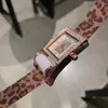 Orologi da polso Moda Sexy Leopardo Bracciale milanese Orologi da donna Novità Cristalli a botte rotante Orologio da polso impermeabile quadratoWri