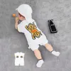 Vestiti estivi per bambini Pagliaccetto casual Neonato manica corta in cotone Stampa cartoon Stripe Turn-Down Lnfant Abbigliamento per neonati