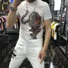 Herr t-skjortor 3d högkvalitativ koreansk stor tiger strass herr t-shirt mönster mode lös kort ärm