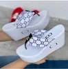 2022 New Designer Women Sandal with Double Mini G Rubber Sole Logo Buckle Slipper Foam Runners Leather Classical Fashion Show Style Full Package Large Size 36-43