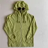 Hoodies للرجال Sweatshirts عالي الجودة CP سترة مقنعين في الهواء الطلق في الهواء الطلق سبورت سستة ستارديجان نايلون معطف مقاوم للماء الملابس الوظيفية للرياح