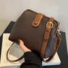 Retrô Mulheres Pequenas Bolsa de Couro Macio Sacos de Ombro Feminino Brown Crossbody Bags Designer Ladies Party Totes