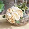 Flores decorativas guirnaldas de seda artificial rosas silvestres flor ramo de flores boda casa mobiliario fondo paisaje pofografía decoración
