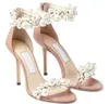 Luksusowe sandały luksusowe buty designerskie sukienka but sacora balet balet płaski z nosem ślub biały perłowe puste słowa klamra sandały sandały z pudełkiem