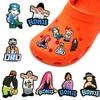 MOQ 100pcs Homie de dibujos animados Croc Jibz Charms 2d Decoraciones de zapatos de caucho suave Hebillas Accesorios de encanto de moda Fit Men Sandals Batineras de pulsera para niños