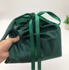 Saco personalizado do cordão do presente de veludo com as bolsas de empacotamento da jóia do punho embalagem de 50 saco bonito do presente do doce da festa de casamento do aniversário de Llogo