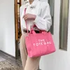 Американский бренд Marc Tote Bag Fashion Women Mens Designer Cool Practice Clutch Нейлоновая сумочка для плеча кросс -кузнецы роскошные повседневные квадратные сумки