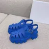 Damesslippers zijkant Sandalen damessandaal Designerplatform Monolith strandschuimrubber glijbanen wit zwarte glijbaan