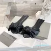 Fashion-Flat Bottomed Women's Tofflers Big Bow Design Leather Material Mångsidig Street Beach Skor