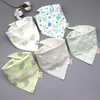 Bavaglini triangoli triangolare cotone neonato burb saliva asciugamano che alimentano bavaglini giradini per ragazzi abiti vestiti bambini bambini bandana