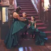 2022 Emerald Green Mini Quinceanera Klänningar Pagant Little Girls High Low Ruffle Gold Beaded Party Dress With Short Sleeve Communion Formal Evening Gowns Kids Barn