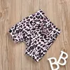 Kleidungssets 3-teiliges modisches Baby-Outfit für große Schwester, T-Shirt mit kleinem Leopardenmuster, Strampler, Hose, Rock, Kopfbedeckungssets