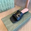 2022 Designer Men's Ladies Sandals Classic Pearl Slippers Leather Slippers Flats 0246