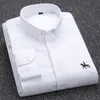Oxford Fabric T-shirts Män Högkvalitativ långärmad Solid Smart Shirt Designer Regular Fit Märke Navy Korean Mens Kläder 220322