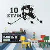 Autocollant mural en vinyle personnalisé pour homme, joueur de Hockey, décor de salle de sport pour garçons, nom personnalisé, AZ525 220621