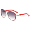 Óculos de sol Legro de leopardo para mulheres Design de luxo carros de viagem feminino Dirigindo óculos de moda Moda vintage Metal Eyewear Shades UV400SungLASSes