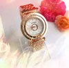 Döner Tasarımcı Kadınlar İzler 38mm Gümüş Gümüş Paslanmaz Çelik Kuvars Lady Süper Elegant Wristwatch Kız Sevgilinin Mevcut Hediyeleri