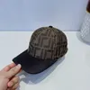 Lüks Casquette Tasarımcıları Şapka Klasik Renk Sokak Kapakları Mektup Moda Beyzbol Kadınlar ve Erkekler Güneşlik Kapağı Spor Top Kapakları Açık Mekan Seyahat Hediyesi Çok İyi