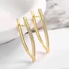 Hoop huggie sterling silver örhängen v-formad oregelbunden triangel inlagd diamant geometrisk kvinnorhoop hoophoop kirs22