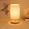 Lampes de table Simple nordique chambre lampe Usb Smart Charge Base en bois massif couverture en lin LED chevet décoration veilleuse Table