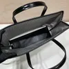 Överlägsen kvalitet glitter triangulära paljetter tygväska skinande handväskor shopping väskor hantera mode axel stor kapacitet väska p kvinnors löstagbara handväska