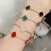 Braccialetti classici con quadrifoglio Bracciale con ciondolo a cinque fiori Bracciale in acciaio inossidabile placcato 18 carati Elegante catena a maglie Gioielli firmati da sposa per donna ragazza con scatola