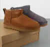 Modieuze klassieke super korte dames snowboots houden warme laars man dames schapenvacht pluche casual warme laarzen met kaartstofzak Mooi cadeau