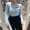 女性セーター Turtlenck 女性セーターショートスタイルスウェットレディスリムパーカーニットシャツ