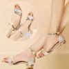 Sandales pour femmes talons hauts chaussures décontractées femmes bout ouvert été chaussures en or carré femmes bride à la cheville chaussures à talons bas femmes J220527