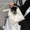 Borsa tote con stampa tulipano alla moda Borsa estiva nuova di grande capacità con una spalla Borsa a tracolla pieghevole