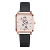 Relógios de pulso Casual Women Watches Bear Pattern Square Bracelet Conjunto Ladies Leather Band Banda de quartzo Relógio feminino Zegarek Damskiwristwat