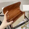 2 storlekar Klassiska kopplingsväskor Fashion Shoulder Bag Top Quality Leather Envelope Mini Vintage Crossbody Artistic Women Wallet Luxury Designer Purse