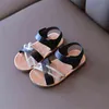 Crianças meninas bebê sandálias verão sapatos de criança moda macio soled sandálias casuais crianças princesa sapatos liso sandálias g220418