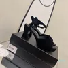 منصة المرأة الصنادل عالية الكعب 7 سنتيمتر للحزب الفاخرة مصمم النعال الجلدية calssic أزياء السيدات الأحذية للحزب ope