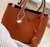 5A مصمم حقائب النساء حقائب اليد المحافظ حقيبة تسوق عالية الجودة سعة كبيرة للكتف الكلاسيكية مع رسائل