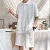 ملابس الرجال الصيفية النسخة الكورية فضفاضة القميص القصيرة القميص بدلة قميص البولو وسيم شورت غير رسمي مجموعة الملابس الرجال 220504
